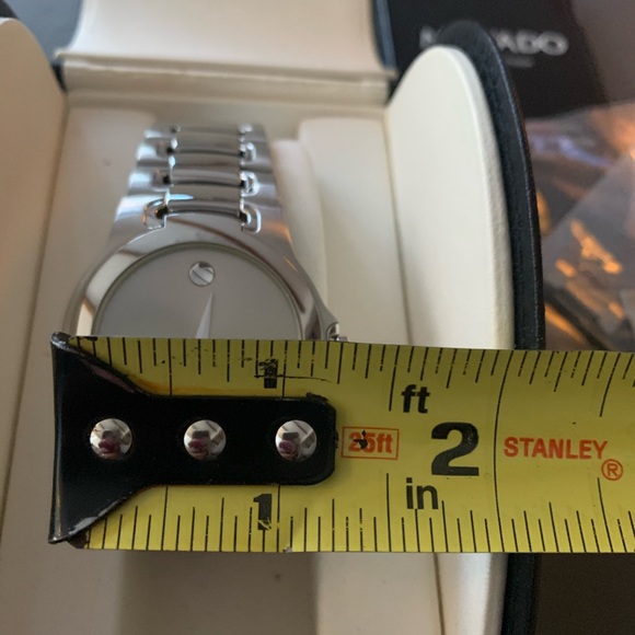 Movado classic slim profile unisex - Picture 10 of 11